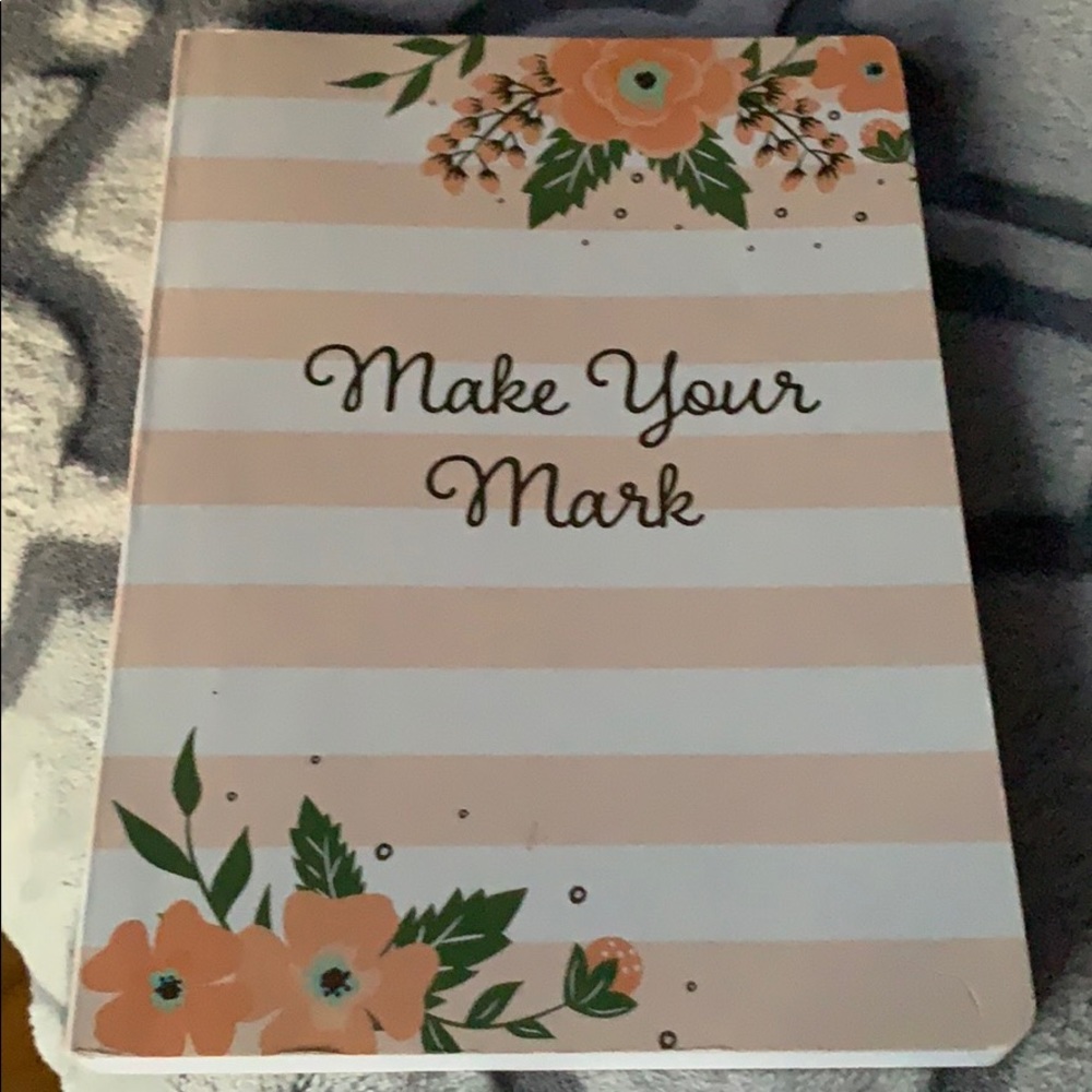 Graphique Journal 📔 “Make Your Mark”